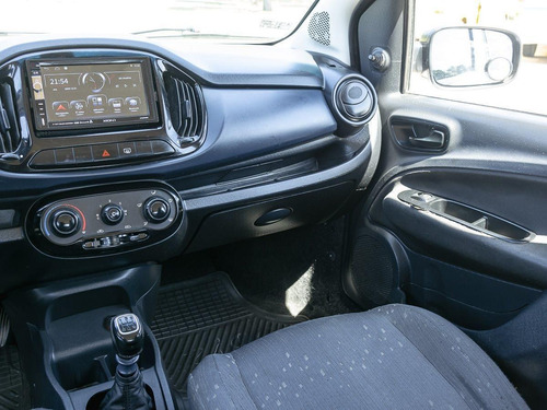 Imagen 11 de 15 de Fiat Uno 1.4 Attractive Extra Full | Permuta / Financia