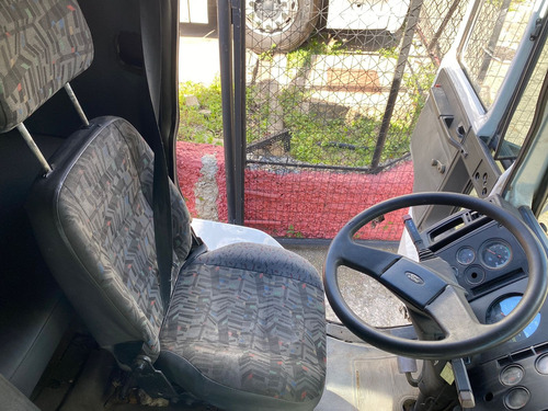 Ford Cargo 4331s 4x2 2005