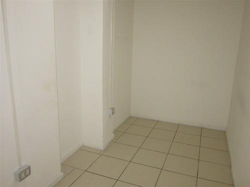 Amplia Oficina En Venta En El Corazón De Providencia