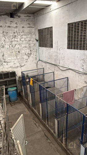 Local En Renta Sobre Carretera Veracruz-xalapa, De 250 M² Con Área De Carga Y Descarga.
