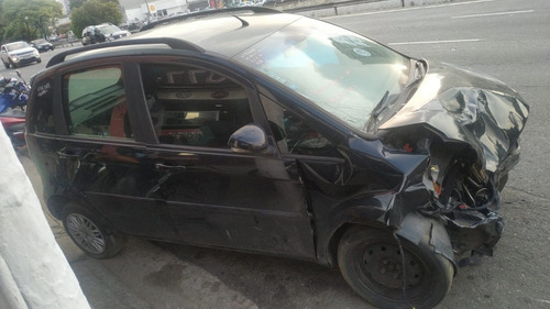 Imagem 2 de 14 de Sucata Fiat Idea Attractive 1.4 8v Fire Manual Ano 2012