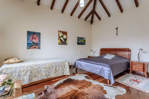 Casa En Venta En Llanogrande. Cod V14153