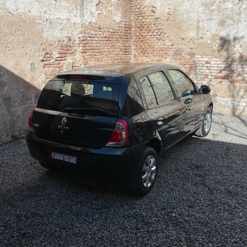 Imagen 6 de 15 de Renault Clio Mio 1.2 Confort Pack