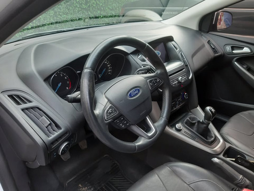 Ford Focus III 2.0 Se Plus Mt