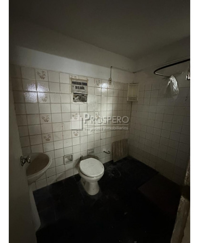 Va1727/2 Venta Local Comercial + Vivienda Jacinto Vera C/renta