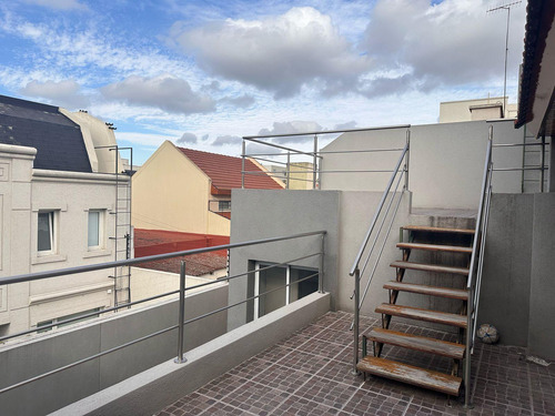 Chalet 5 Ambientes Barrio Naón