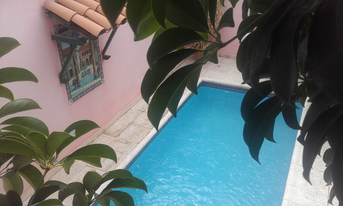 Venta Casa Estilo Colonial Con12 Dormitorios.