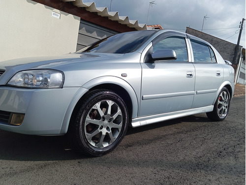 Chevrolet Astra 2.0 Advantage Flex Power 5p