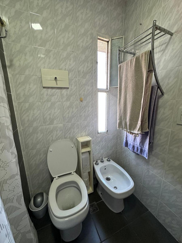 Departamento En Venta 2 Dormitorios Semipisos C/balcón Terraza Montevideo 1900 Piso 8