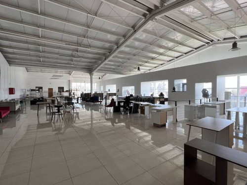 Galpon Con Oficinas En Maipú - A Minutos De Mall Plaza Oeste