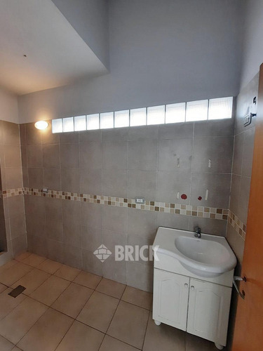 Gascon Y Av. Cordoba - Frente 38 M2 Impec Baulera Balcon Todo Sol