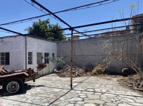 Espacio En Renta, Con 119 M2 De Terreno - Ideal Para Taller O Pensión Autos