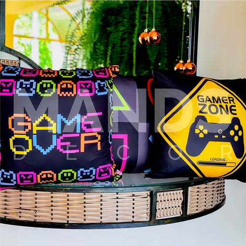 Funda de cojín Game Zone Game Zone Game Console 79, color negro KIT 79