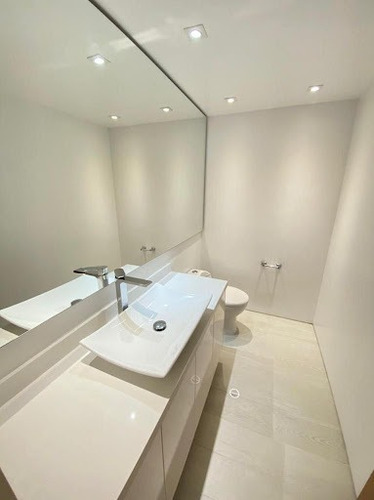 Imagen 4 de 21 de Apartamento En Arriendo Los Rosales 90-65776