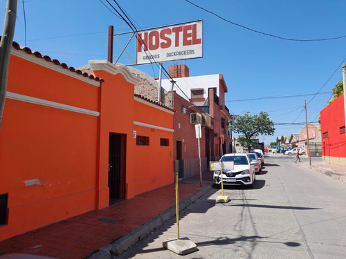 Hostel En Venta En Zona Este 