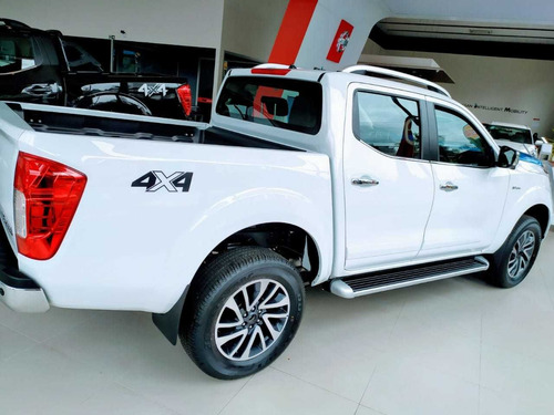 Nissan Frontier 2.3 Td Cd Le 4x4 (aut)