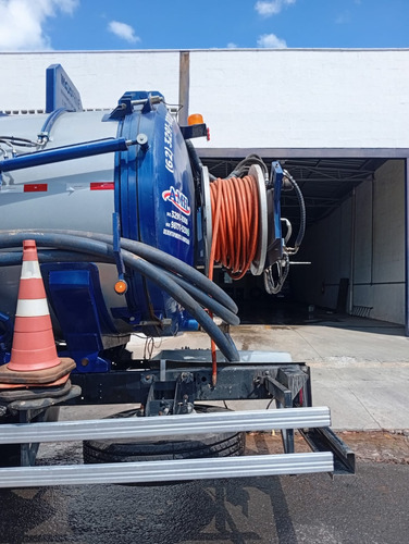 Caminhao Volkswagem 17-190 Limpa Fossa E Hidrojato De 12.000