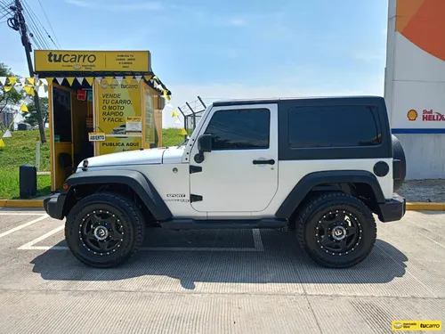 Jeep Wrangler 3.6 Sport