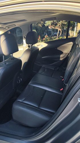 Peugeot 408 2.0 Allure Plus 143cv