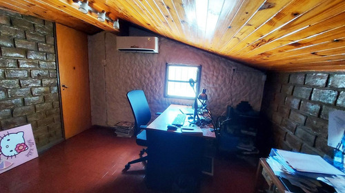Imagen 20 de 20 de Casa 4 Ambientes En Venta En Quilmes - Con Jardín Y Piscina