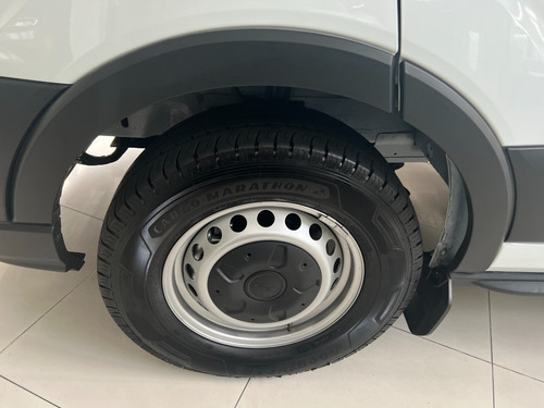 Imagen 19 de 19 de Ford Transit Furgo Largo