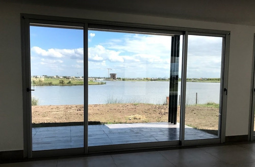 Casa En Venta Ubicado En Puertos - Muelles, Escobar