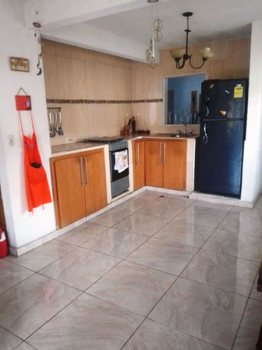 Venta Casa Urb. La Esperanza, Tocuyito