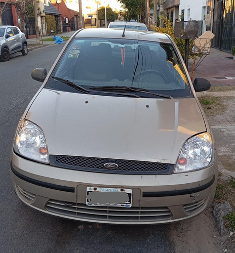 Ford Fiesta Max 1.6 Max Amb