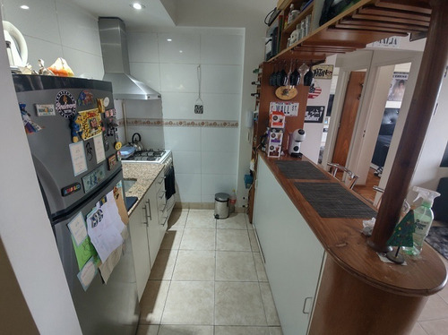 Imagen 10 de 15 de Excelente 2 Amb Piso Alto Con Vista Panorámica - Av. Directorio 2200