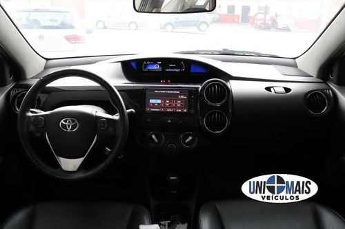 Imagem 2 de 15 de Etios 1.5 Xls Sedan 16v Flex 4p Automático