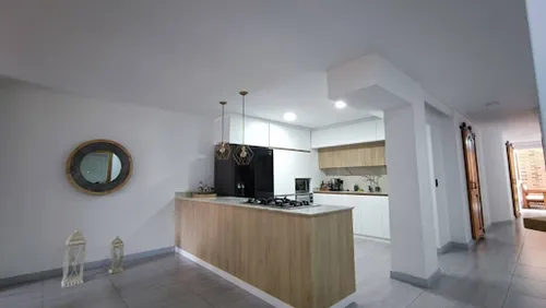 Apartamento En Arriendo Laureles 643-8292471