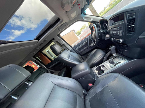 Imagen 11 de 15 de Mitsubishi Montero 2012 Limited Piel Qc 7 Pasajeros 4x4 At