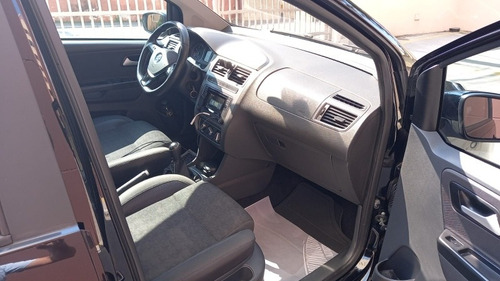 Imagem 4 de 6 de Volkswagen Fox Conect 1,6 Particular