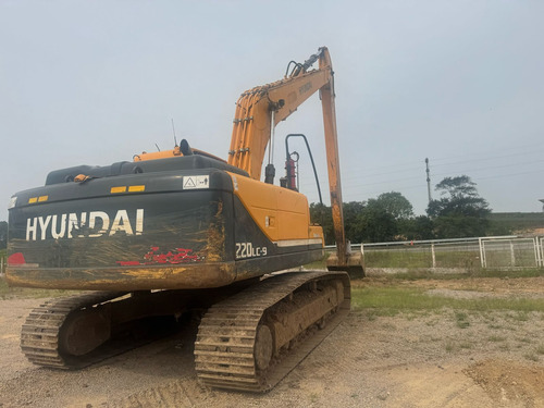 Escavadeira Hidráulica Hyundai 220 Com Braço Longo 11k Horas