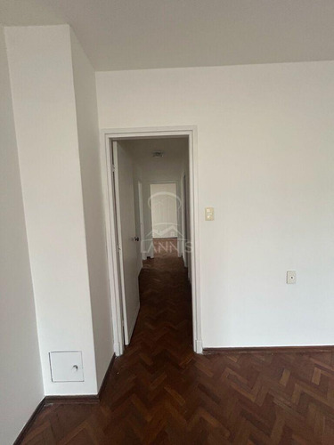 Centro Ref Y1715 Apartamento En Alquiler (ejido Y Av. 18 De Julio) A Metros De La Intendencia