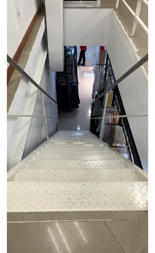 Venta Local De 160mts2 En Cosmocentro, Sur De Cali 10136.e