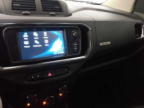 Imagem 13 de 15 de Chevrolet Spin 1.8 Activ 8v Flex 4p Aut 2019