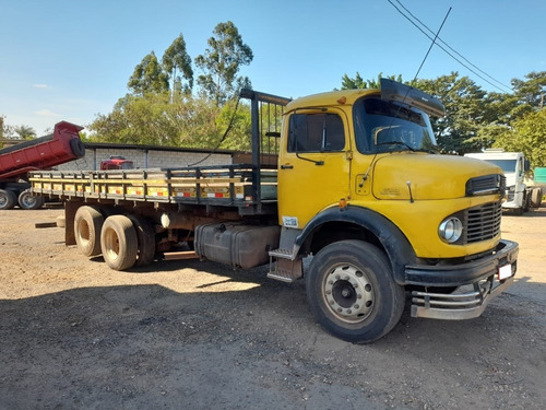 Imagem 3 de 4 de Caminhão Mb1519 Ano75 6x2