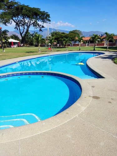 Imagen 10 de 10 de Casa En Venta En Urbanización Valle De Oro, San Diego