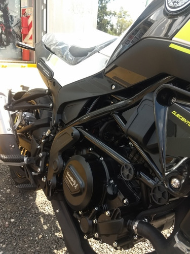 Benelli Leoncino 250 En Sbk Motos