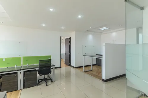 Oficina En Arriendo En Chico Norte. Cod A1094032