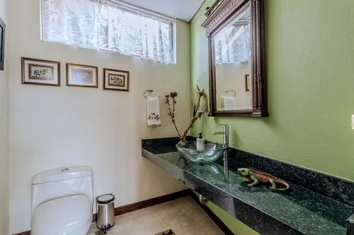 Casa En Venta En Llanogrande. Cod V14153