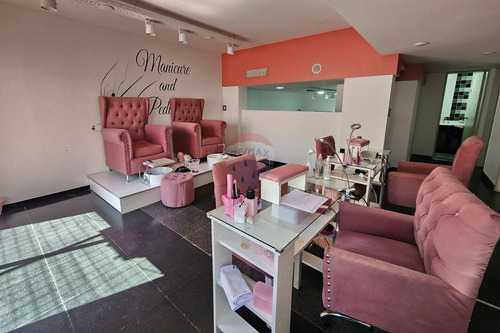 Venta Local En Bernal Centro De 190m2 C/cochera