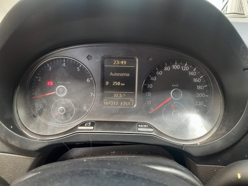 Volkswagen Fox 1.6 Vht Total Flex 5p