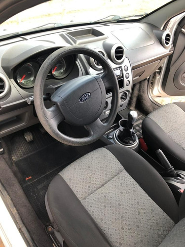 Imagem 7 de 7 de Ford Fiesta 1.6 Flex