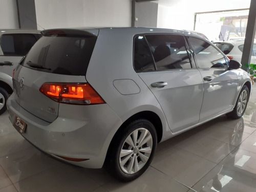 Imagen 8 de 12 de Volkswagen Golf 2016 1.4 Comfortline Tsi