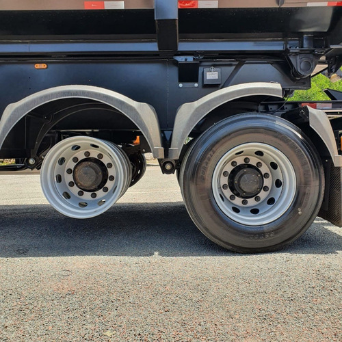 Imagem 9 de 15 de Carreta Rodotrem Caçamba Basculante 35 +35m³ Facchini 2022