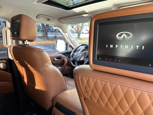 Infiniti QX80 5.6l Perfection 8 Pasajeros At