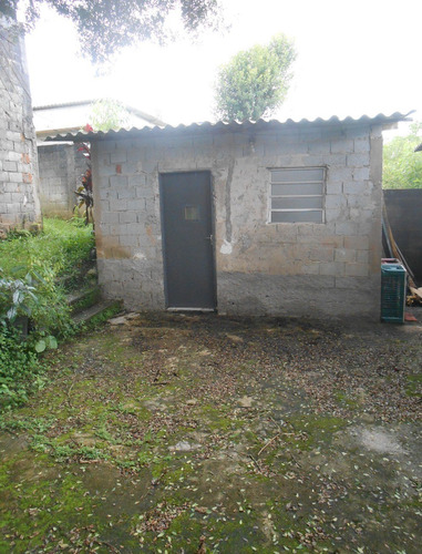 Casa E Salão De Festas