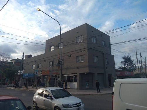 Imagen 2 de 15 de Departamento En Venta En José C Paz